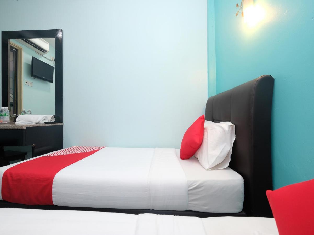 Marjan Hotel Sdn Bhd Chukai Exteriör bild