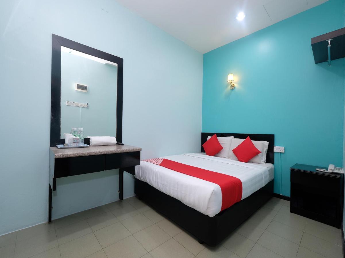 Marjan Hotel Sdn Bhd Chukai Exteriör bild